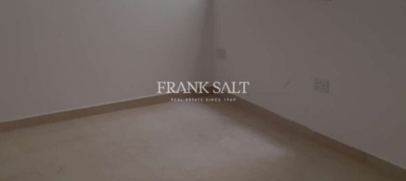 3 bedrooms Apartment in Zebbug, Malta No. 1723 3