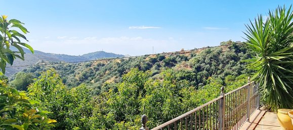 4 bedrooms Villa in Ojen, Spain No. 67421 8