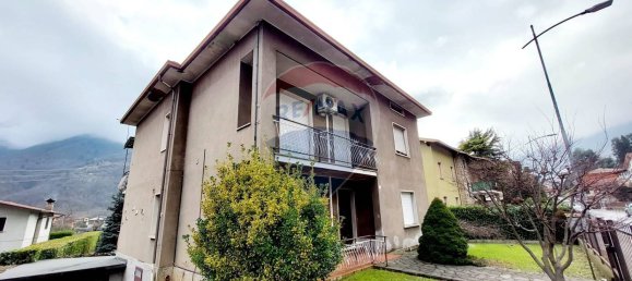 7 rooms House in Endine Gaiano, Italy No. 128970 18