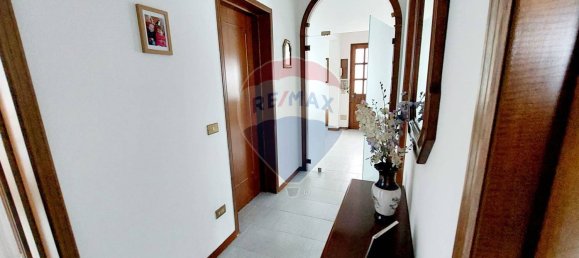 7 rooms House in Endine Gaiano, Italy No. 128970 40