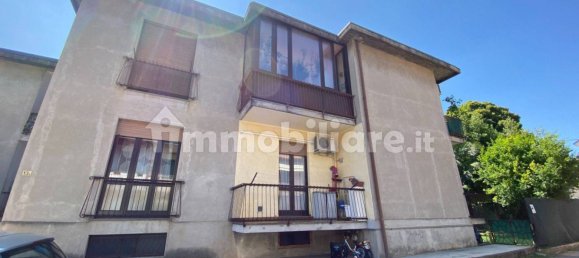 Квартира с 2 спальнями в Галларате, Италия № 367108 17