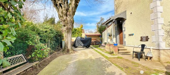 Casa de 2 dormitorios en Yerres, France No. 288661 11