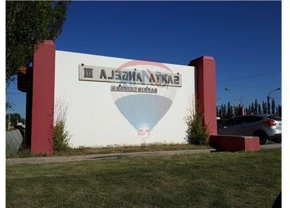  Land in Neuquen, Argentina No. 38926