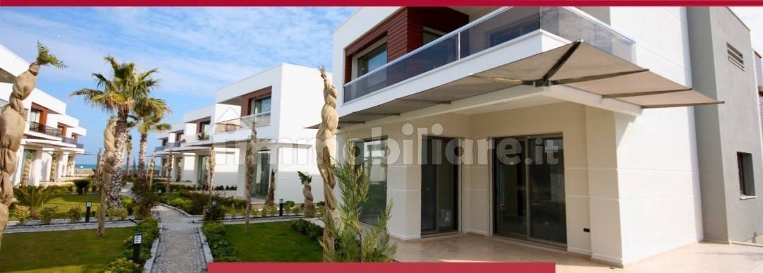  قطعة أرض في Brindisi, Italy 2600متر مربع رقم 343602