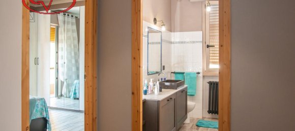 5 rooms Apartment in Laterina Pergine Valdarno, Italy No. 233178 16