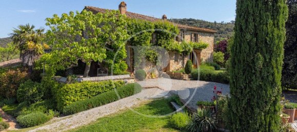 4 bedrooms House in Trequanda, Italy No. 57070 3