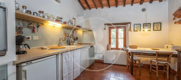 4 bedrooms House in Trequanda, Italy No. 57070 11