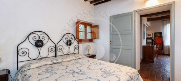 4 bedrooms House in Trequanda, Italy No. 57070 10