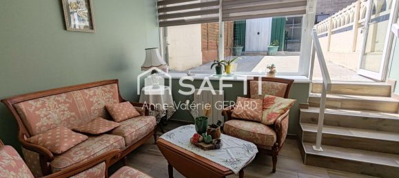 Casa de 2 dormitorios en Fougerolles-du-Plessis, France No. 282470 5