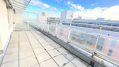 3-salle Appartement à Brigittenau, Austria No. 129159