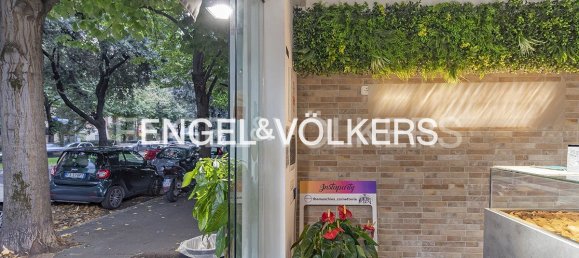 2-salle Propriété commerciale à Rome, Italy No. 63251 5