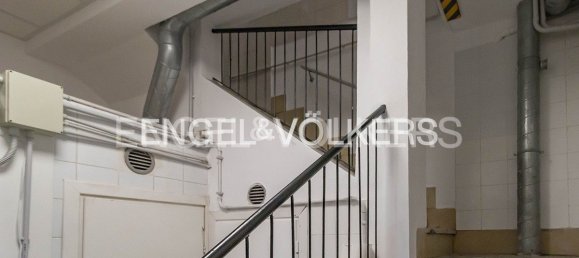 2-salle Propriété commerciale à Rome, Italy No. 63251 9