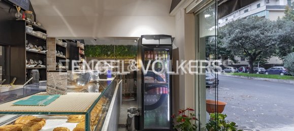 2-salle Propriété commerciale à Rome, Italy No. 63251 4