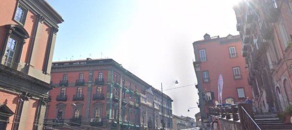 1 bedroom Apartment in Naples, Italy No. 13962 3