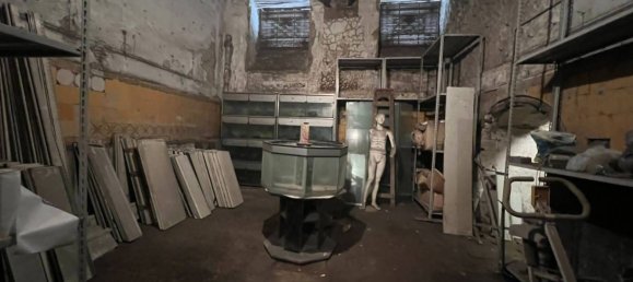 1 bedroom Apartment in Naples, Italy No. 13962 8