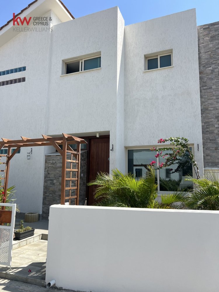 3 غرف نوم تاون هاوس في Kiti, Cyprus رقم 26258
