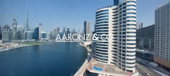 89m² Office in Business Bay, UAE No. 111804 9