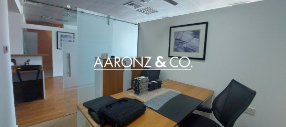 89m² Office in Business Bay, UAE No. 111804 21