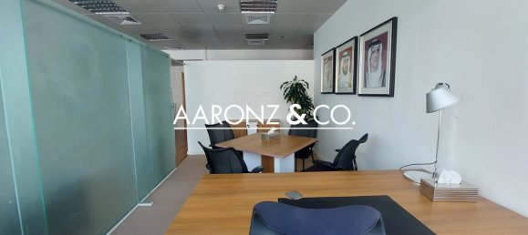 89m² Office in Business Bay, UAE No. 111804 2