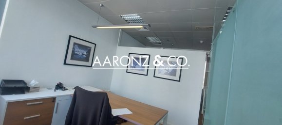 89m² Office in Business Bay, UAE No. 111804 3