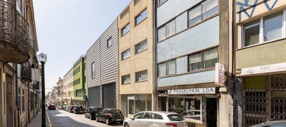 9 Schlafzimmer Gebäude in Porto, Portugal, Nr. 133706 4