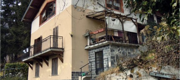 Дом с 7 комнатами в Бранци, Италия № 29630 2