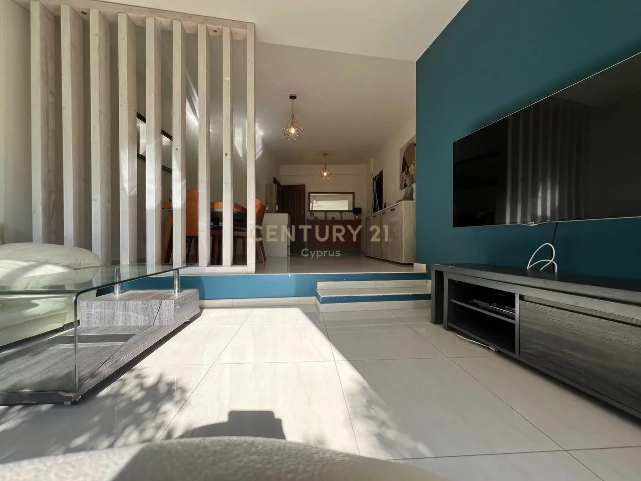 3 bedrooms Apartment in Limassol, Cyprus No. 4559