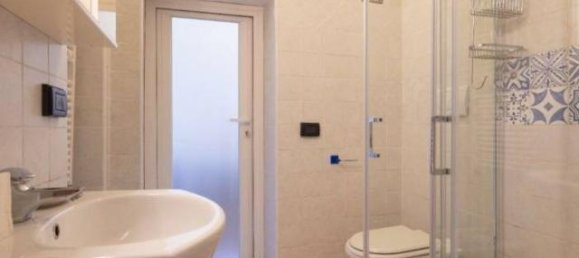 2 rooms Apartment in Bologna, Italy No. 38788 20