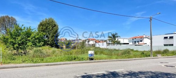 1108m² Land in Santa Maria da Feira, Portugal No. 92780 10