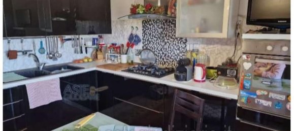 6 rooms Apartment in Marino, Italy No. 261208 4