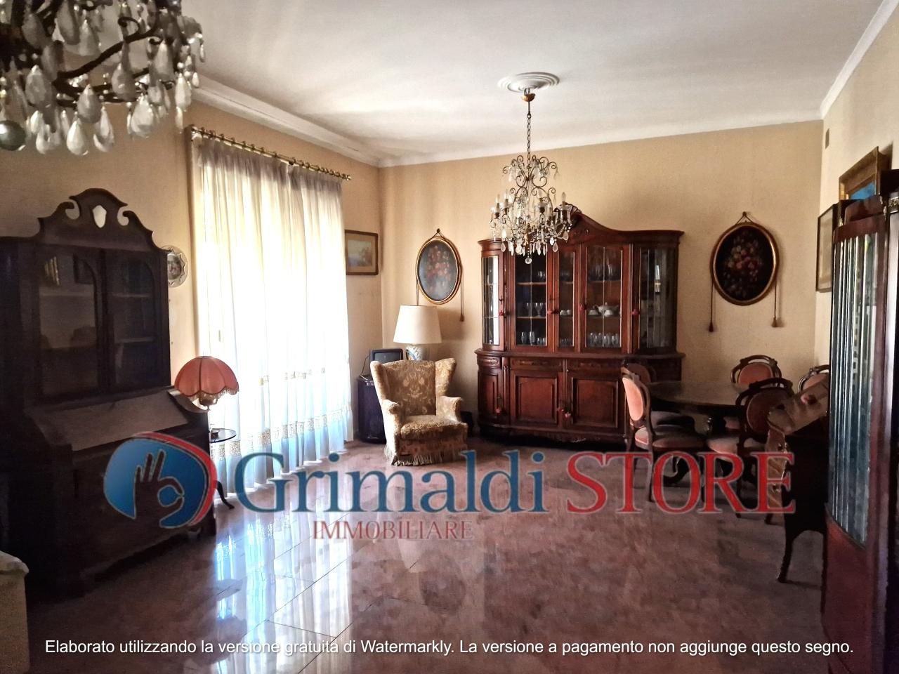 4 rooms Apartment in Naples, Italy No. 144088