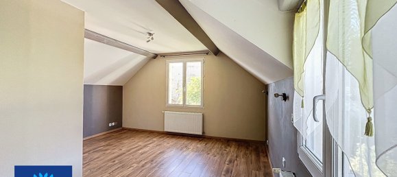 4 bedrooms House in Loiret, France No. 63041 12