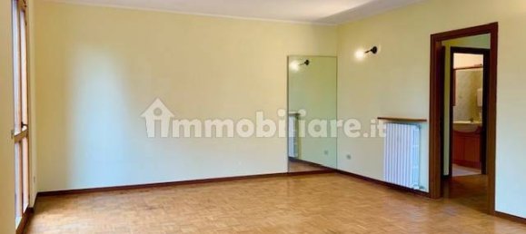 3 bedrooms Villa in Carate Brianza, Italy No. 327619 10