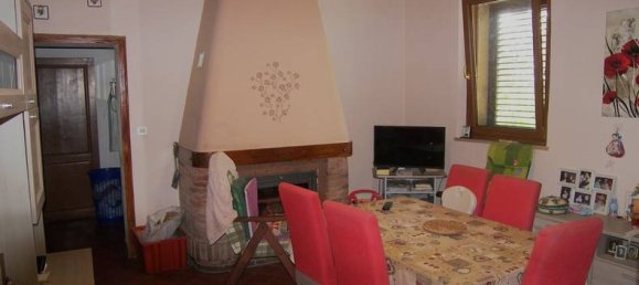 Studio in Marciano della Chiana, Italy, Nr. 81296 2