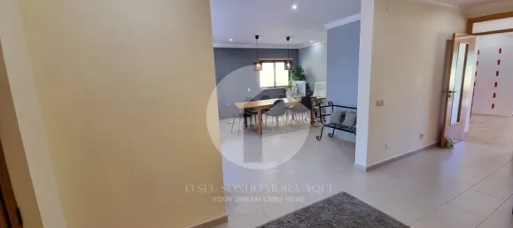 Casa de 4 dormitorios en Quelfes, Portugal No. 93090 38