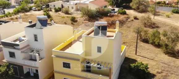 Casa de 4 dormitorios en Quelfes, Portugal No. 93090 32