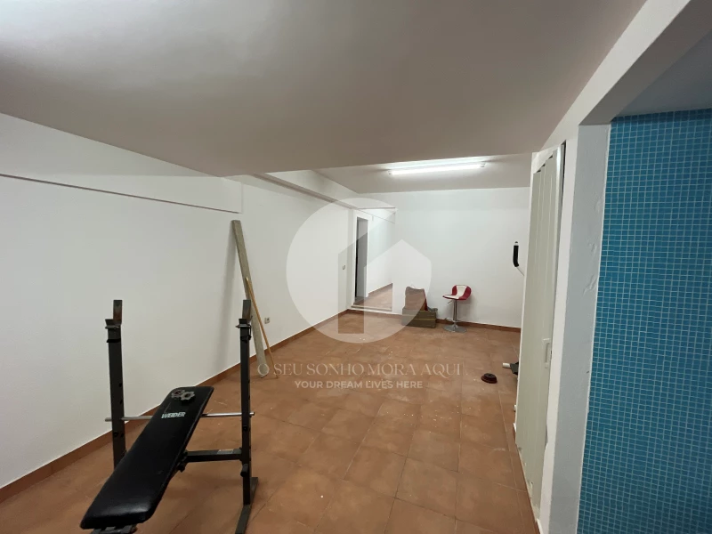 Casa T4 em Quelfes, Portugal N.º 93090