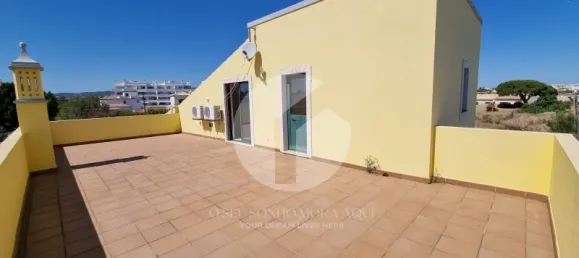 Casa de 4 dormitorios en Quelfes, Portugal No. 93090 15