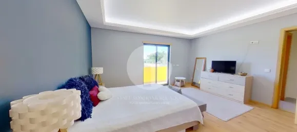 Casa de 4 dormitorios en Quelfes, Portugal No. 93090 4