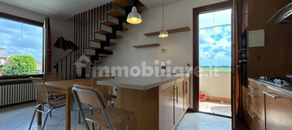 1 bedroom Apartment in Isola Rizza, Italy No. 263090 15