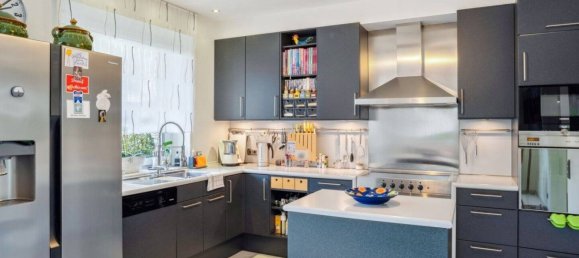 Дом с 6 комнатами в Bergisch Gladbach, Германия № 8981 2