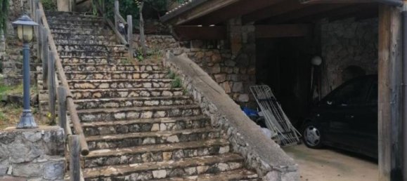 6 bedrooms Apartment in Terracina, Italy No. 100472 2