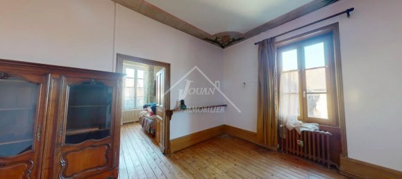 4 bedrooms House in Saint-Pourcain-sur-Sioule, France No. 276069 9