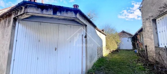 4 bedrooms House in Saint-Pourcain-sur-Sioule, France No. 276069 18