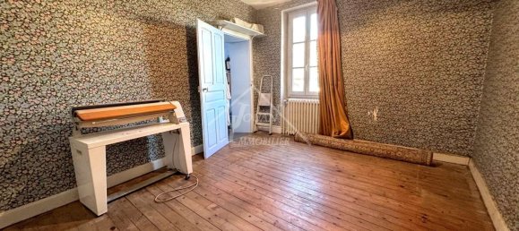 4 bedrooms House in Saint-Pourcain-sur-Sioule, France No. 276069 24