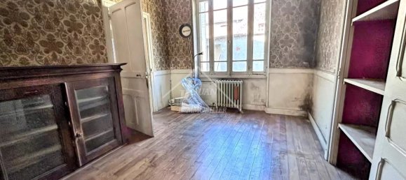 4 bedrooms House in Saint-Pourcain-sur-Sioule, France No. 276069 27