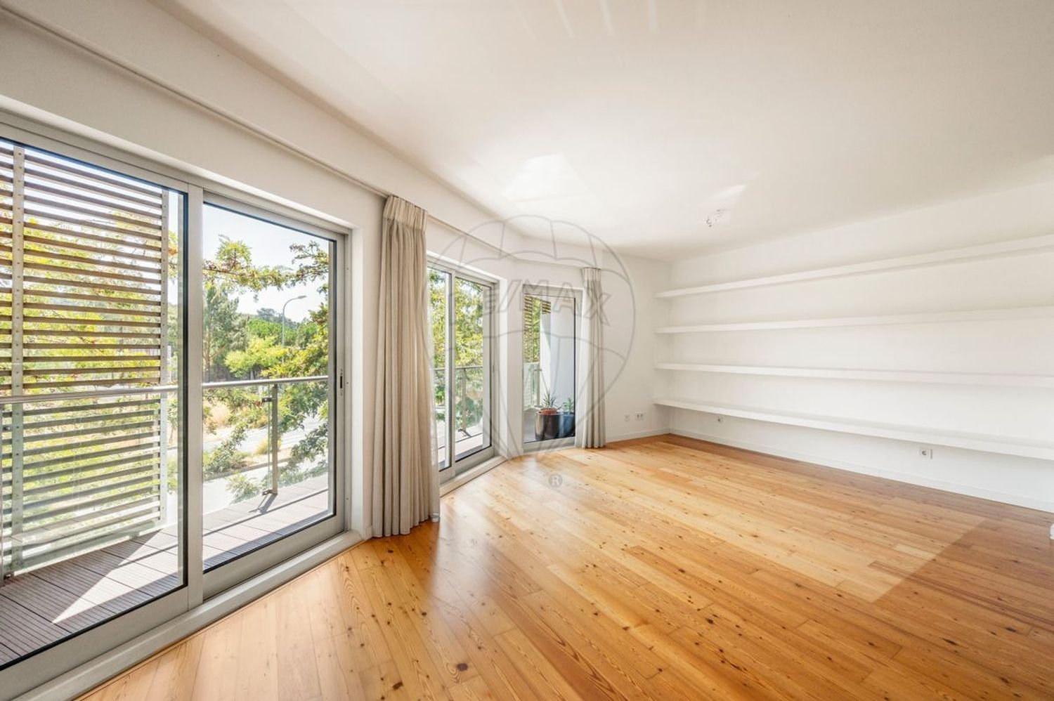 Apartamento de 3 dormitorios en Lisbon, Portugal No. 267102