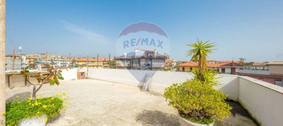 4 bedrooms Penthouse in Gravina di Catania, Italy No. 100203 5