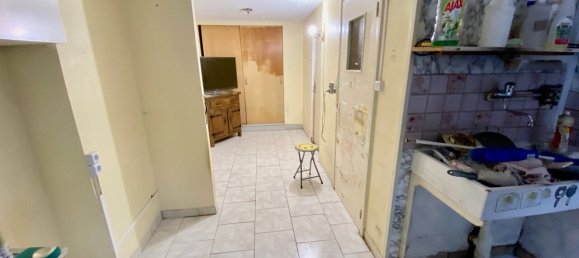 1 bedroom Building in Louvroil, France No. 254606 8