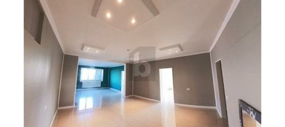 Квартира с 5 комнатами в Шаумбург, Германия № 304796 3